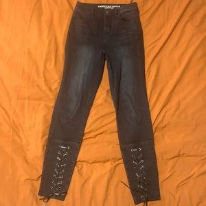 american eagle black jeans size 4 with ties on shin